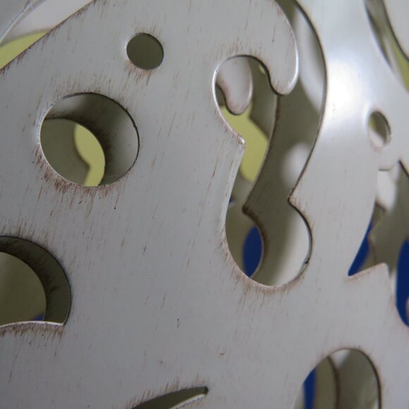 Tiered Tray Metal Heart Centerpiece, Victorian inspired - Picture 10 of 16